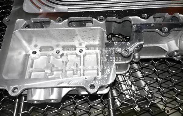 比亞迪缸體擺動吹干專用風刀干燥系統 