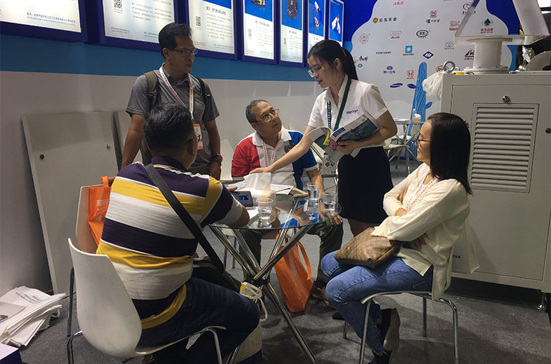 進(jìn)擊上海包裝展，展現(xiàn)雷茨節(jié)能風(fēng)機(jī)之美